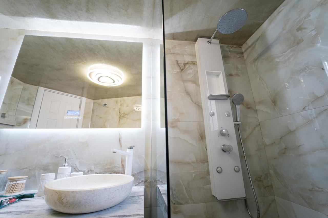 Aura Celestia Appartement Kavala Buitenkant foto